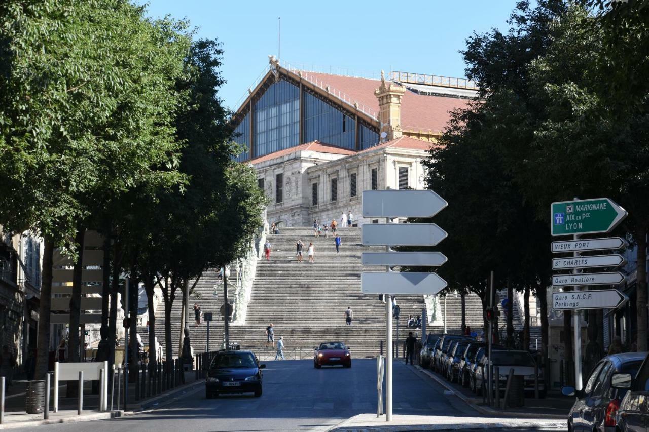 Massilia New'Z Appart Marseille Exterior photo